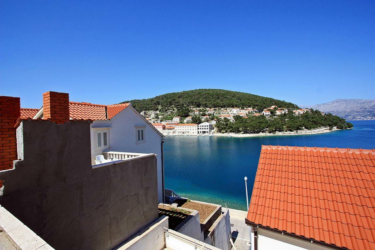 Apartmani Nila Pucisca Kültér fotó